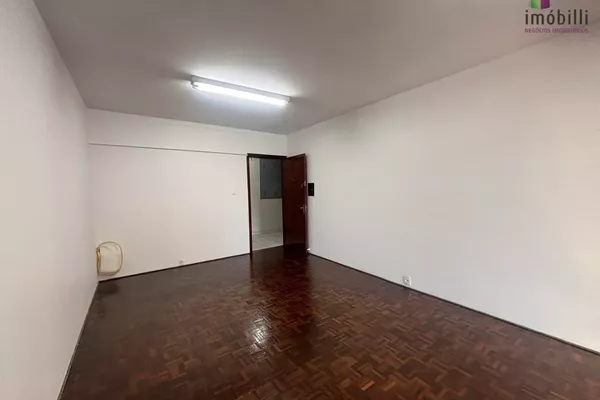 Sala Comercial em Frente a Prefeitura - Foto 3