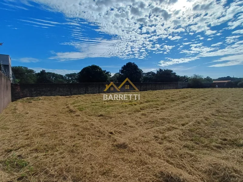 Terreno Plano de 3.200 m² à Venda no Bairro Santa Rita em Piracicaba - Foto Principal
