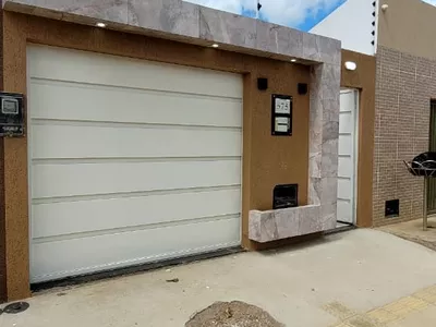Casa nova pode ser financiada à venda de 3 quartos sendo 1 suíte garagem para 2 carros, quintal, C - Foto 2