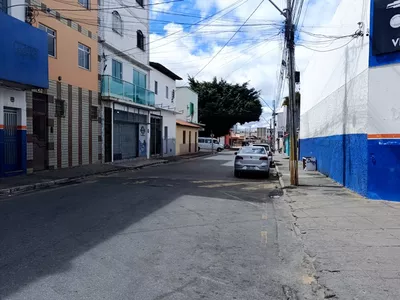 Ponto comercial com prateleiras fundo da Aikon Hyundai ao lado da Av. Integração, São Vicente, Vi - Foto 5