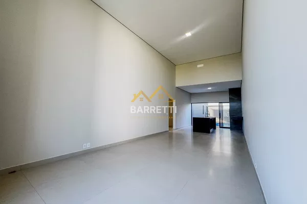 Casa à venda no Residencial Canadá com 152 m², 3 quartos (2 suítes), piscina e 2 vagas de garagem - Foto 4