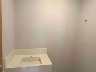 Casa solta de 3 suítes, 1 suíte com closet + dependência completa + área gourmet com churrasque - Foto 31