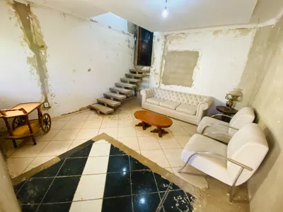 Vendo ótima casa duplex de 4 quartos, sendo 3 suítes, garagem para 5 carros, Vitória da Conquist - Foto 12