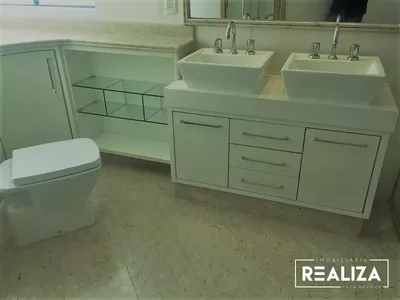 Apartamento Ed. Central Park, Alto Padrão, Linda vista para para toda a cidade, com área privativa de 201,54 m2 e área total de 275,15 m2; Apartamento com 03 suítes, sendo a suíte Master com Hidromassagem e closet e outra das suítes também com closet, Lav - Foto 24
