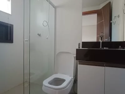 Casa duplex solta de 3 quartos sendo 2 suítes + piscina + espaço gourmet com churrasqueira à ven - Foto 35