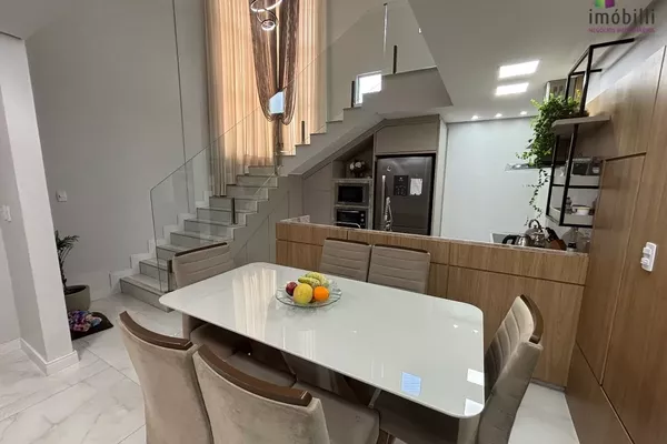 Casa  com Piscina  no Bairro Aeroporto - Foto 3