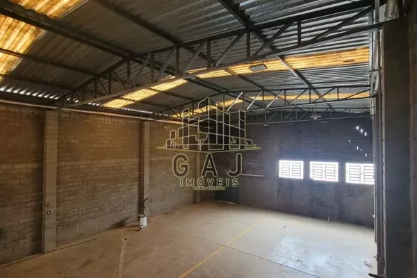 Salão comercial/industrial com renda e 300m² - São Luiz - Americana/SP - Foto 1