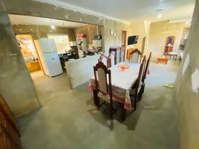 Vendo ótima casa duplex de 4 quartos, sendo 3 suítes, garagem para 5 carros, Vitória da Conquist - Foto 10