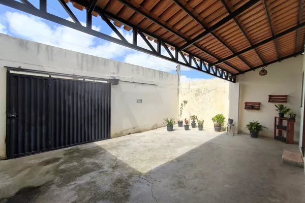 Casa solta de 3 quartos sendo 1 suíte em terreno de 193 m² no Alto Maron, Vitória da Conquista, - Foto 6