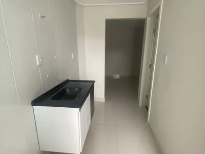 Kitnet para locação, 1 Cômodo com banheiro (incluso água e energia), no Bairro Felícia, Vitóri - Foto 5