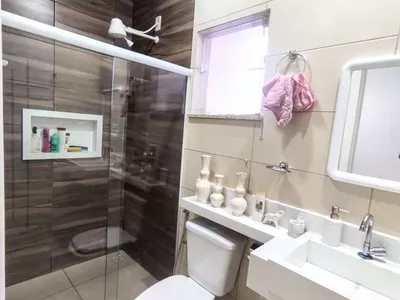 Casa acima do Candeias contendo 3 quartos sendo 1 suíte próximo de tudo, bairro com infraestrut - Foto 9