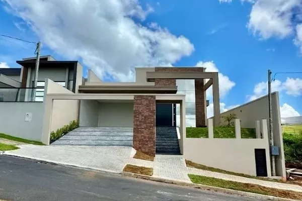 Casa Nova e Plana para venda, localizada no Bairro São Luiz em Pato Branco-PR - Foto 1