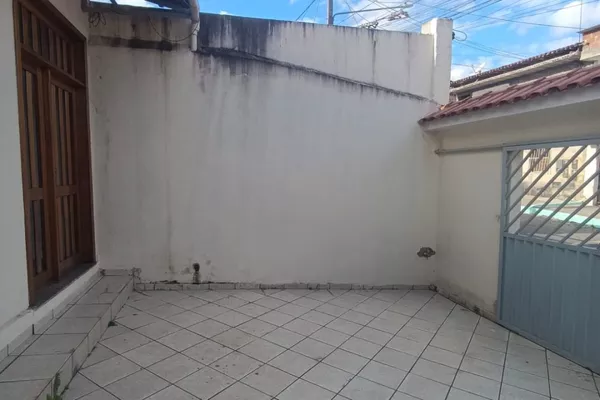 Apartamento de 2 quartos semi mobiliado para alugar, com internet e iptu inclusos, no Alto Maron Vit - Foto 4