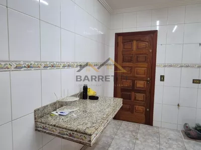 Chácara à venda com 6 dormitórios, sendo 2 suítes, 5 banheiros e 10 vagas de garagem - Foto 10