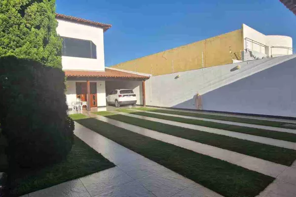 Casa com 4 quartos sendo 2 suítes, 4 salas, bastante espaço externo à venda, Ibirapuera, Vitória - Foto 2