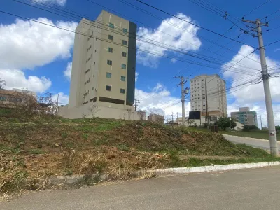 Terreno de Esquina no Bairro Candeias, Av. Luiz Eduardo, próximo a Fainor, Vitória da Conquista - - Foto 8