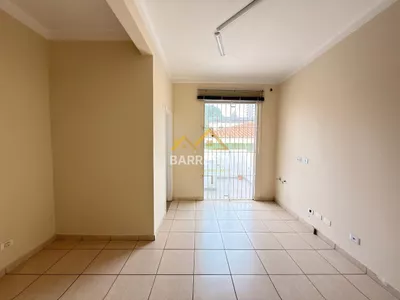 Sala Comercial para Locação no Bairro Alto - 18m² com Banheiro Privativo - Foto 3