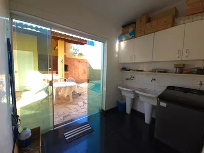 Sobrado à venda de 282m² com 4 quartos suítes, 6 banheiros, piscina e 6 vagas de garagem no condomínio Terras de Piracicaba IV - Foto 16