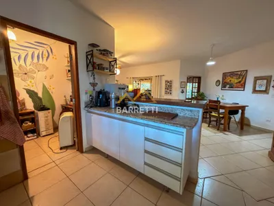 Chácara à venda no Bairro Santa Rita com 213 m² de construção, 5 quartos (sendo 1 suíte), 3 banheiros e amplo quintal - Foto 12