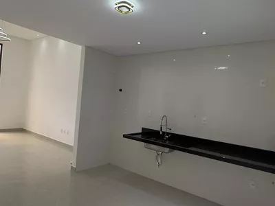 Casa nova e solta, nunca habitada com 3 suítes, sala ampla, espaço gourmet com churrasqueira no Ba - Foto 29
