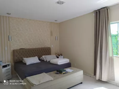 Casa Alto Padrão com 05 suítes, poço artesiano e energia solar em ótima localização no Bairro - Foto 25