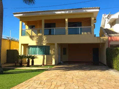 Sobrado à venda de 282m² com 4 quartos suítes, 6 banheiros, piscina e 6 vagas de garagem no condomínio Terras de Piracicaba IV - Foto 3