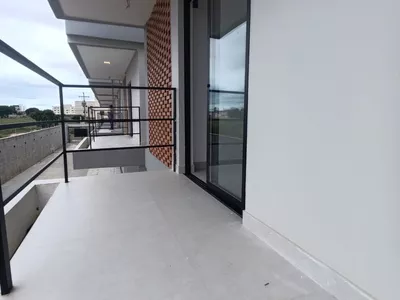 Casa duplex soltas com 3 suítes, sala com 2 ambientes, lavabo, garagem coberta para 2 carros, Alto - Foto 15