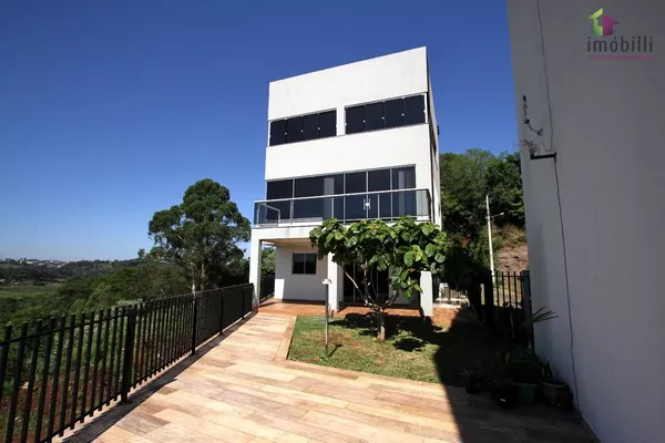 Sobrado Com suite Master no bairro Aeroporto - Foto 2