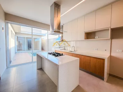 Casa à venda no Condomínio Soleil, com 148,43 m² de área construída, três suítes, piscina e quatro vagas de garagem - Foto 5