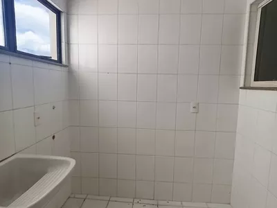 Apartamento com 3 quartos sendo 1 suíte+ dependência + 2 vagas de garagem+ depósito à venda em C - Foto 34