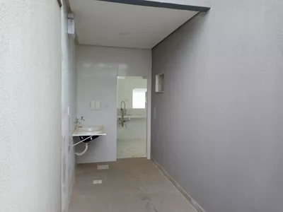 Casa duplex 3 suítes sendo 1 com closet e outra com varanda + vaga de garagem para 4 carros com 1 - Foto 13