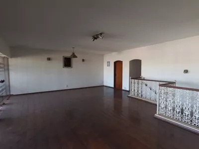 Casa à venda na Vila Fátima, com 422 m², 5 quartos (sendo 2 suítes) e 4 vagas de garagem - Foto 21