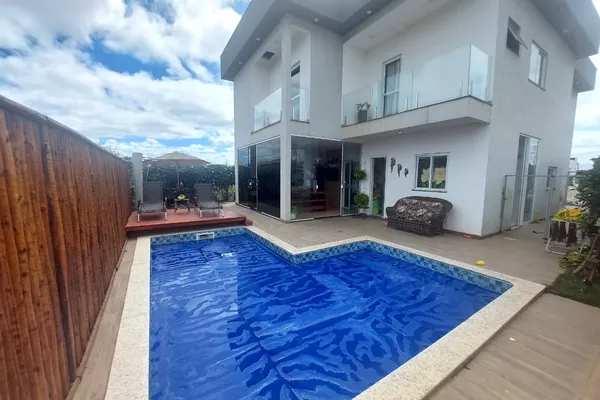 Casa de 4 quartos sendo 3 suites à venda em condomínio fechado com planejados, podendo ser vendido - Foto 2