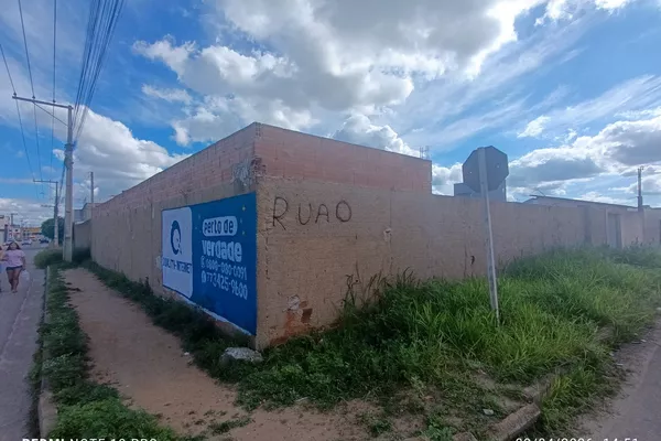 Terreno murado de esquina com 373 m² no Morada dos Pássaros III - Foto 6