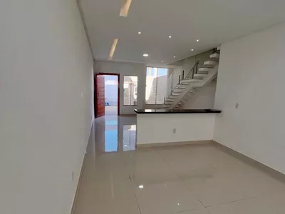 Casa duplex de 3 quartos sendo 1 suíte com varanda pertinho do shopping à venda, Felícia, Vitóri - Foto 5