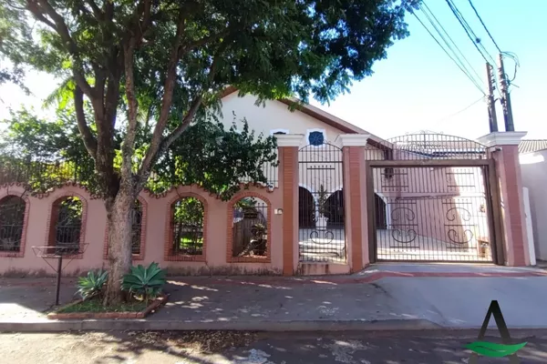 Londrina - Casa Assobradada - 3 Quartos - Jd. Champagnat - Foto 1