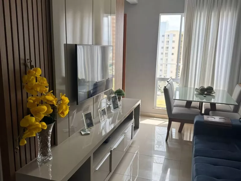 Apartamento completo, porteira fechada com móveis e Eletros andar alto de 2/4 em condomínio fechad - Foto Principal
