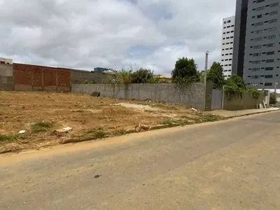 Atenção investidores! Terreno Plano em rua Asfaltada à Venda, em Bairro Candeias, próximo a Av. - Foto 2