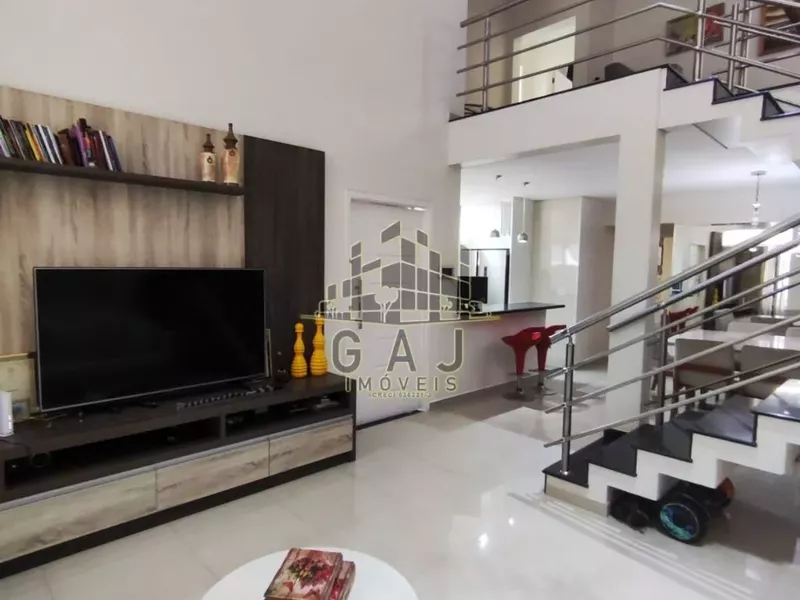 Sobrado porteira fechada 250m² Jd Dona Regina - SBO/SP - Foto Principal