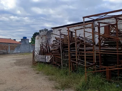 Terreno na Av. Pará esquina, parte de cima, esquina com a Av. Paramirim. 3 terrenos urbanos com 300 - Foto 12