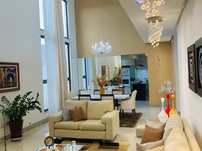 Linda Casa de 4 quartos sendo 3 suítes mais dependência completa e 4 vagas de garagem no Alphavill - Foto 4