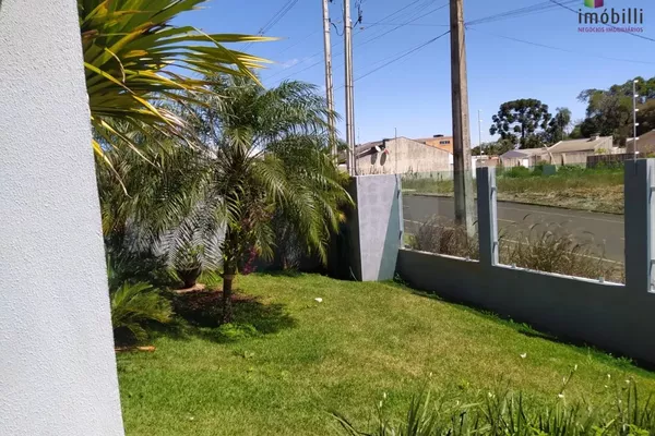 Casa com Piscina no Bairro São Francisco - Foto 3