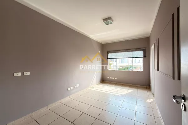 Sala Comercial para Locação no Bairro Alto - 18m² com Banheiro Privativo - Foto 3