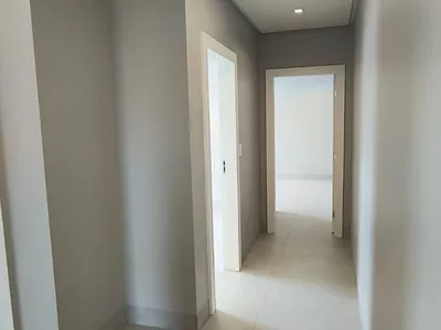 ALPHAVILLE 2 - Casa térrea com 3 Suítes + Varanda Gourmet com Hidro, Garagem coberta para 2 carros - Foto 34