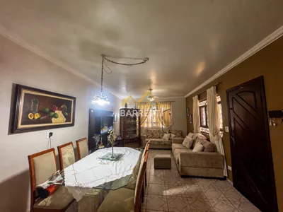 Chácara à venda no bairro Santa Rita, com 307 m² de área construída, 4 quartos, piscina, área gourmet e 4 vagas de garagem - Foto 5