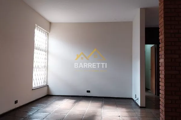 Casa para locação no São Dimas, com 307 m², 6 quartos, 3 banheiros, quintal e 2 vagas de garagem - Foto 3