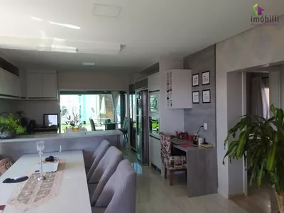 Casa com Piscina no Bairro São Francisco - Foto 5