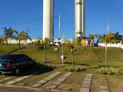 Ótimo Apartamento de 1º andar em condomínio fechado com completa infra estrutura próximo da Av. - Foto 6
