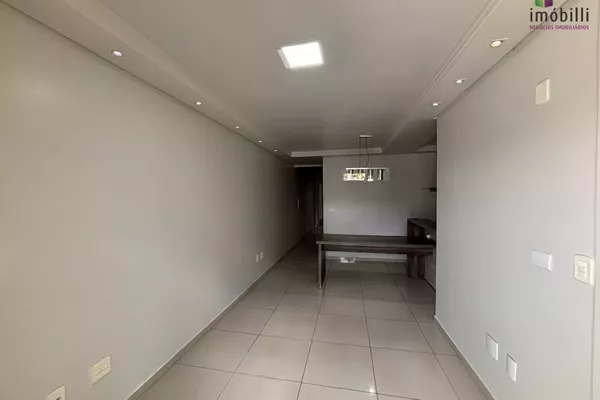 Casa com 03 quartos,  Fraron, Pato Branco - Foto 6