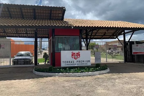 Casa 3/4 com suite, no Condomínio Terras Premium, em Vitória da Conquista - Bahia. - Foto 1